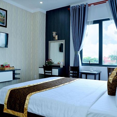 Buon Ma Thuot Hotel Buitenkant foto