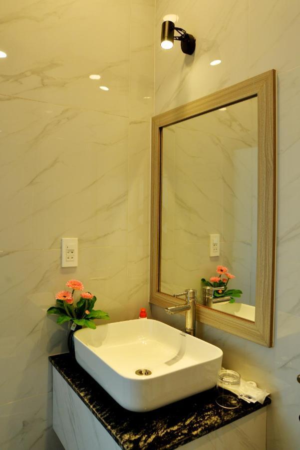 Buon Ma Thuot Hotel Buitenkant foto