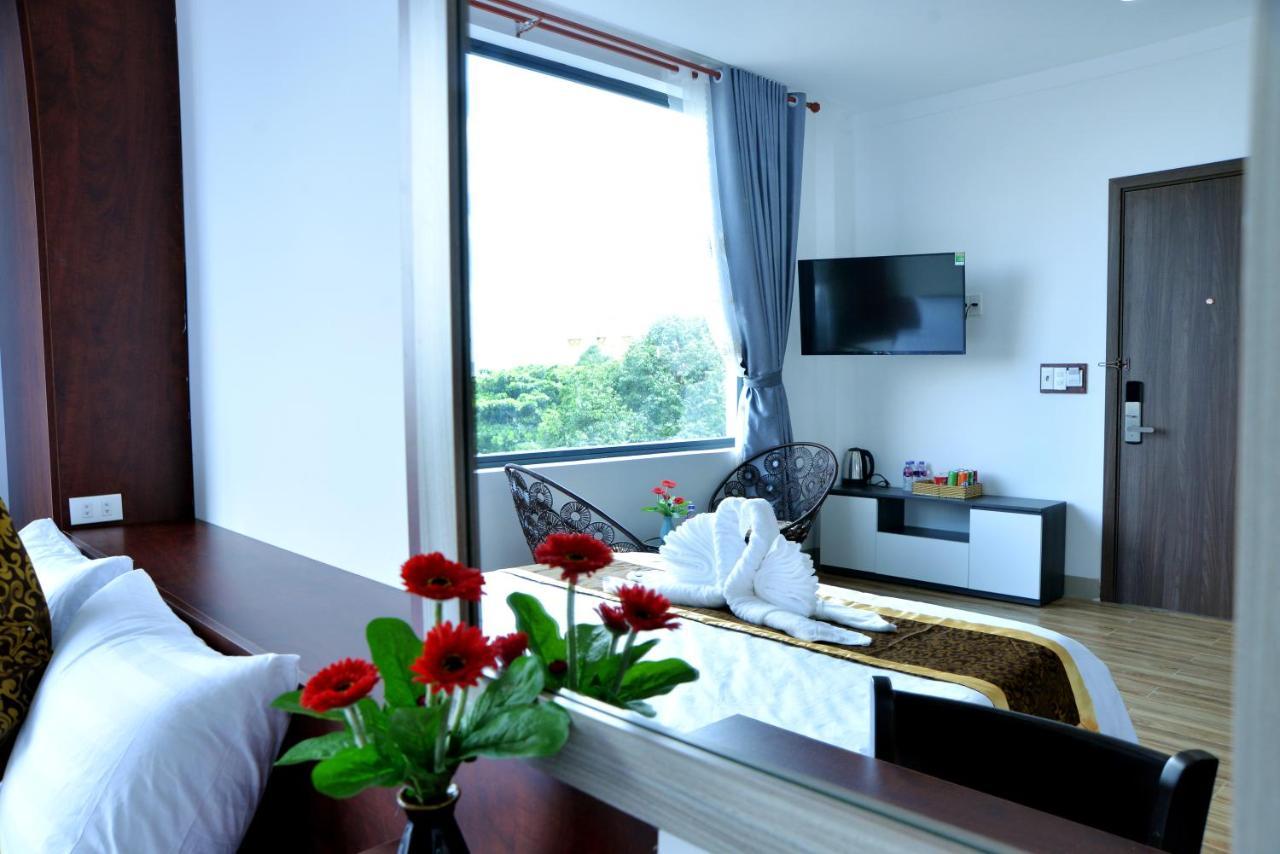 Buon Ma Thuot Hotel Buitenkant foto