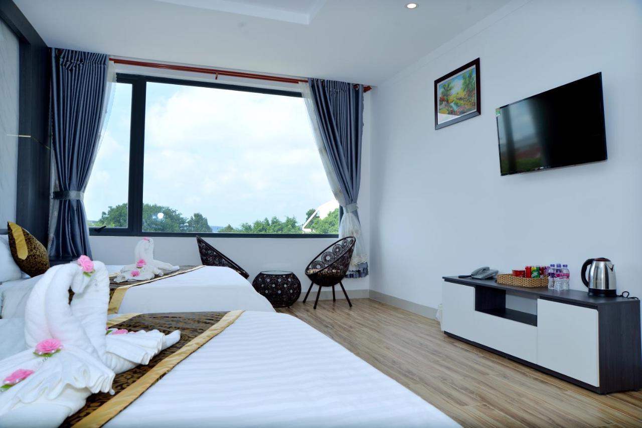 Buon Ma Thuot Hotel Buitenkant foto