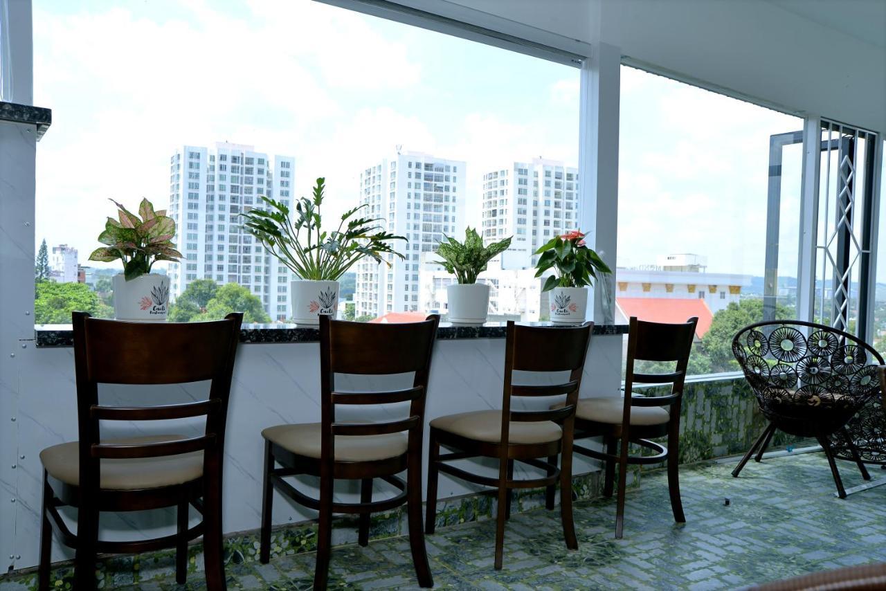 Buon Ma Thuot Hotel Buitenkant foto