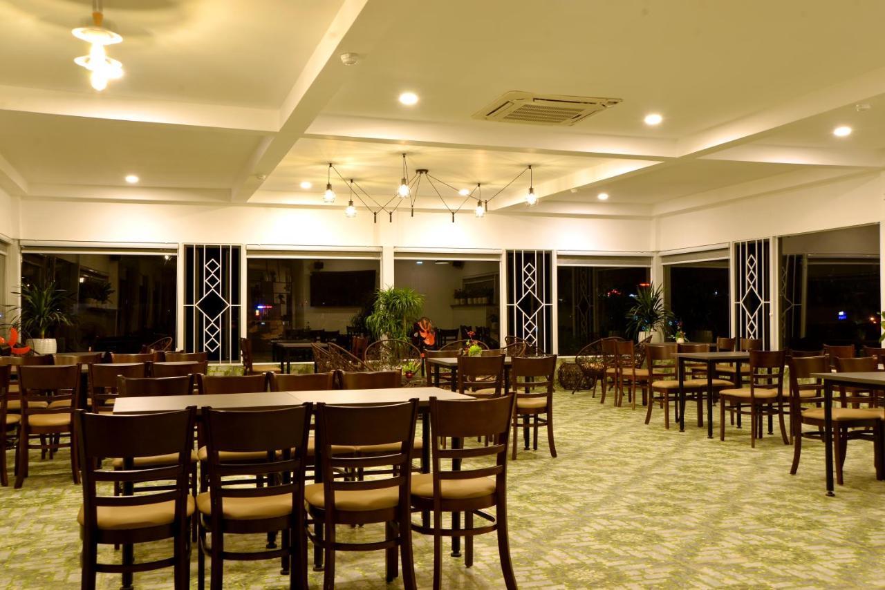 Buon Ma Thuot Hotel Buitenkant foto