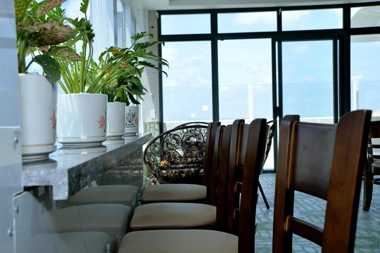 Buon Ma Thuot Hotel Buitenkant foto