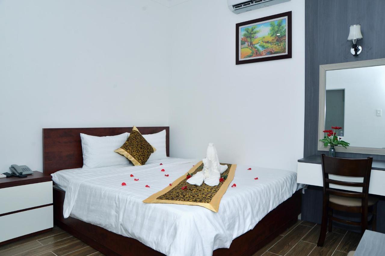 Buon Ma Thuot Hotel Buitenkant foto