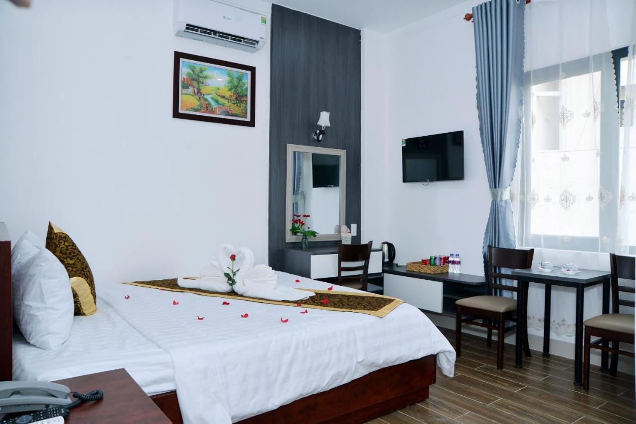 Buon Ma Thuot Hotel Buitenkant foto