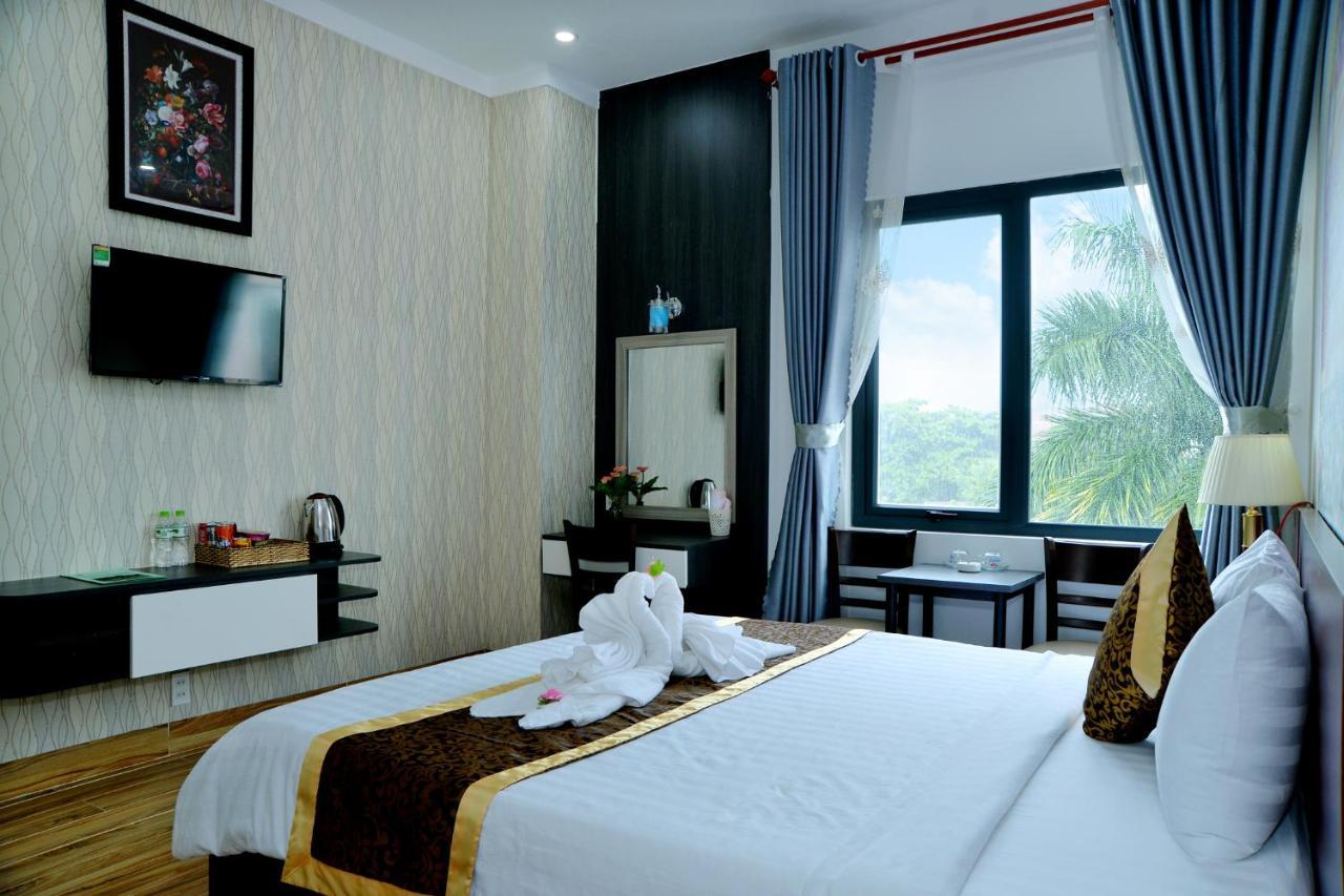 Buon Ma Thuot Hotel Buitenkant foto